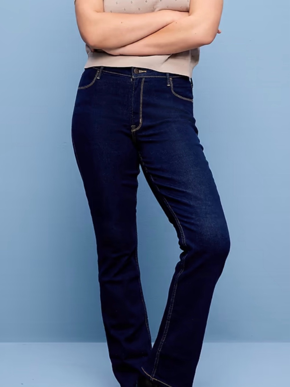 Old Navy Navy Mid Rise Wow Boot cut Women's Jeans